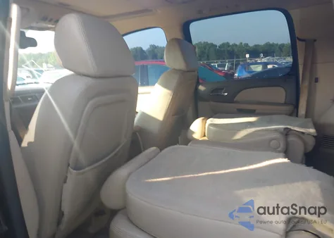 2009 GMC Yukon Xl 1500 Slt2 z USA, uszkodzony, nr VIN 1GKFK36399J115795